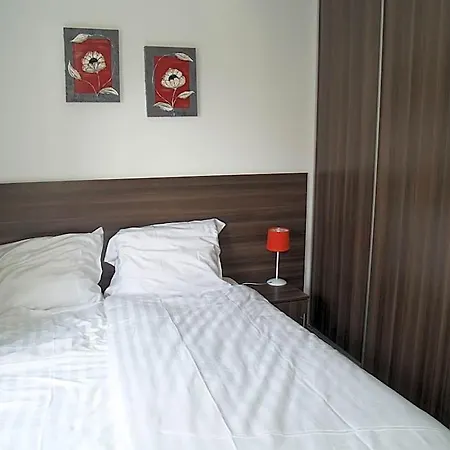 Hotel Peaceful By De Biesbosch 2*
